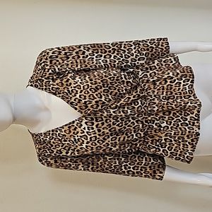 White & Black  Blouse leopard print 3/4 Sleeves Lightweight sheer  NWT